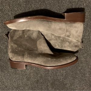 Via Spiga Chelsea Boots